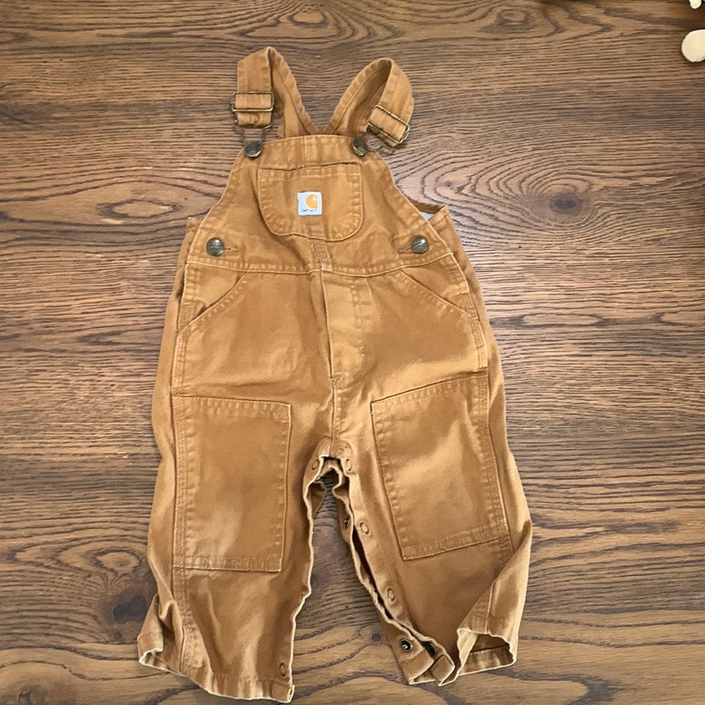 9m Carhartt overalls
